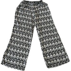 Matty M Women’s Soft Stretch Waist Pants - Sz-Medium -Black & White with Pockets